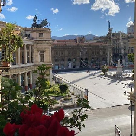 Da Nelly Al Politeama Apartment Palermo Luaran gambar